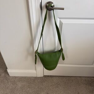 Vintage Coach 9019 Maggie Duffle in green (lime/leaf) leather